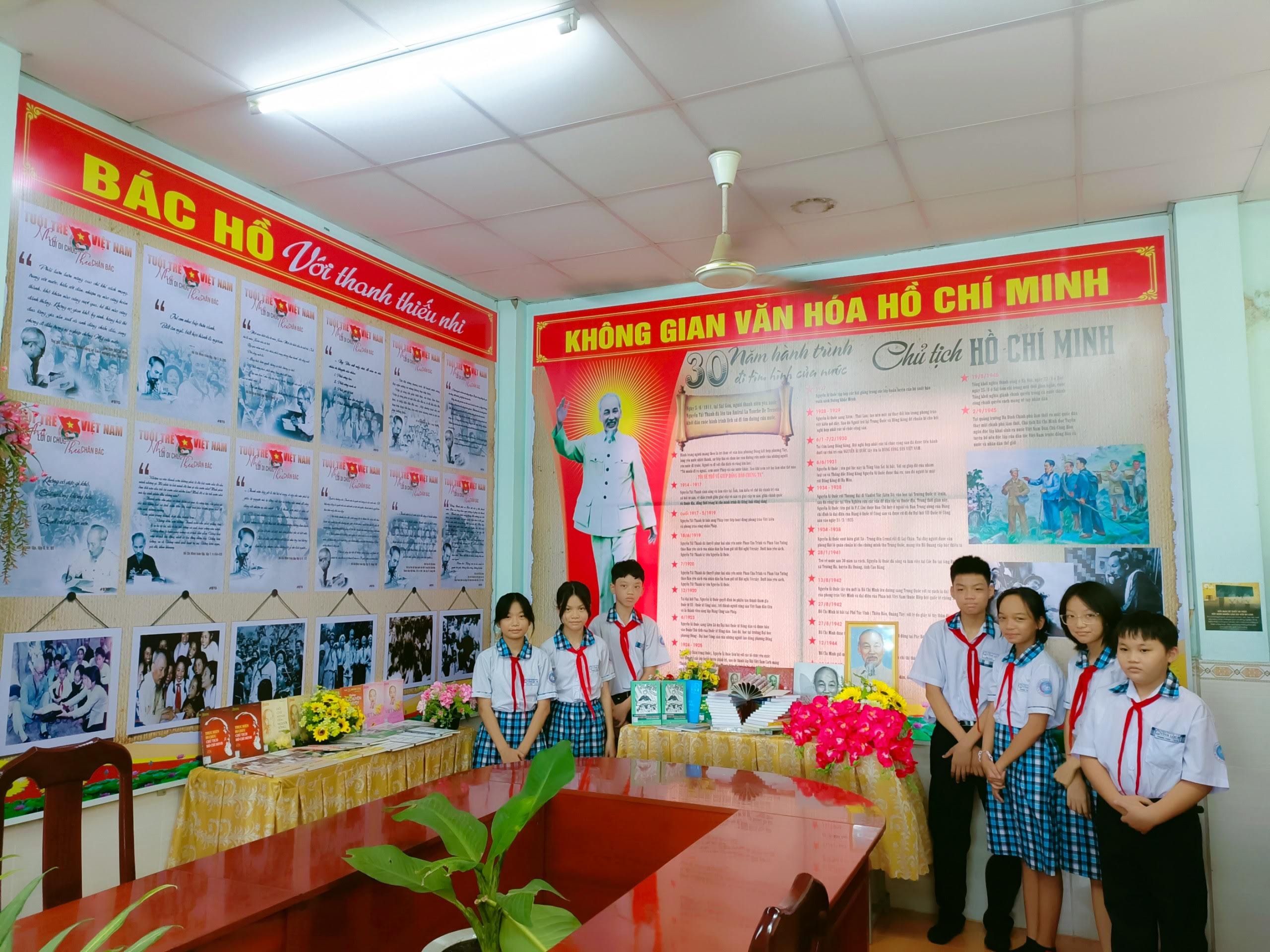 Hưởng ứng không gian văn hóa Hồ Chí Minh